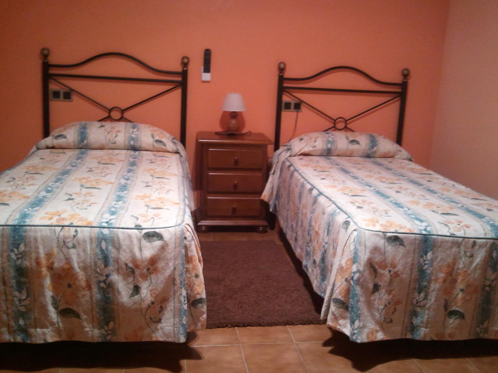 Hostal Can Barrina Arnés Zewnętrze zdjęcie